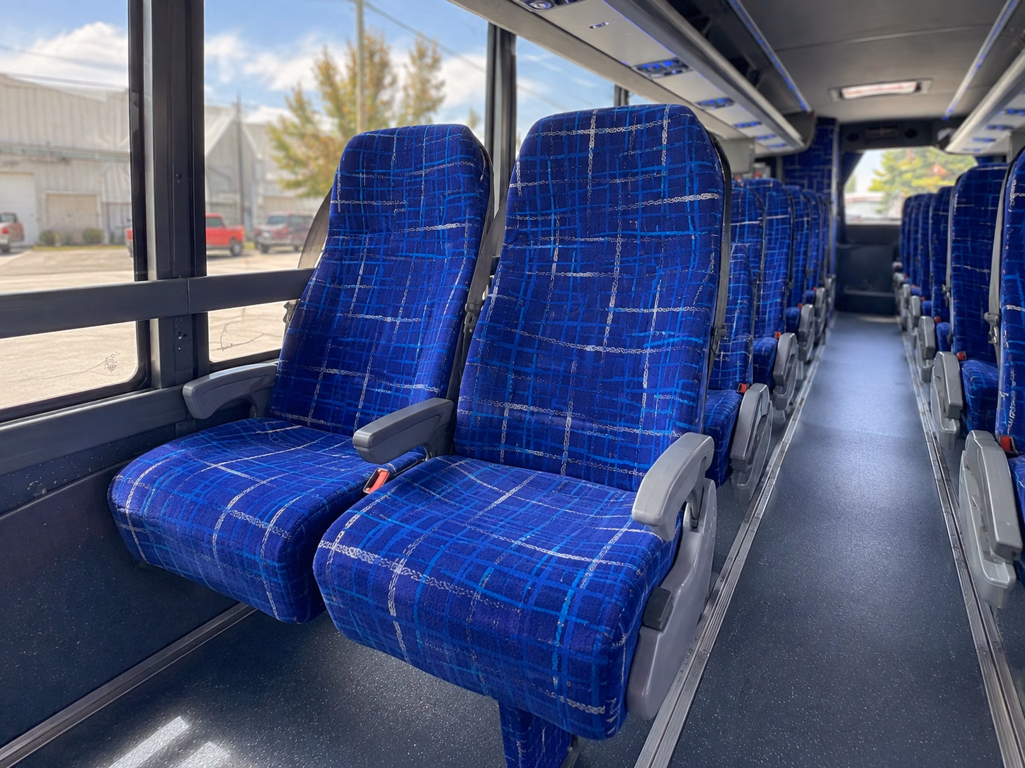 how the type of bus changes the price in pleasanton california