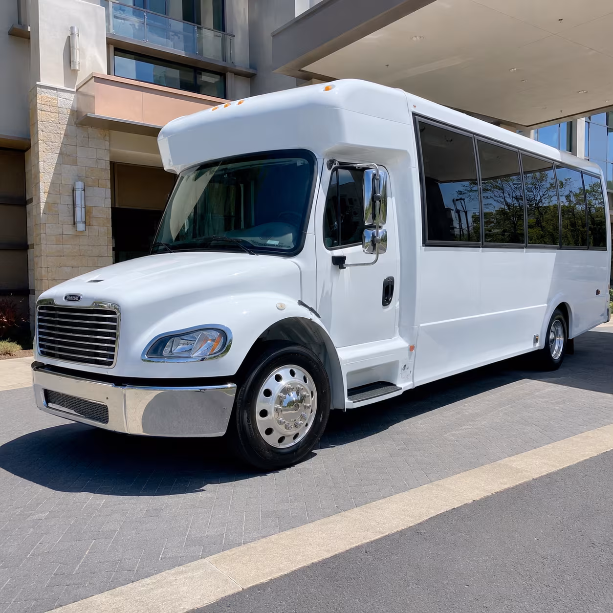 minibuses and charter buses to san francisco science and history museums